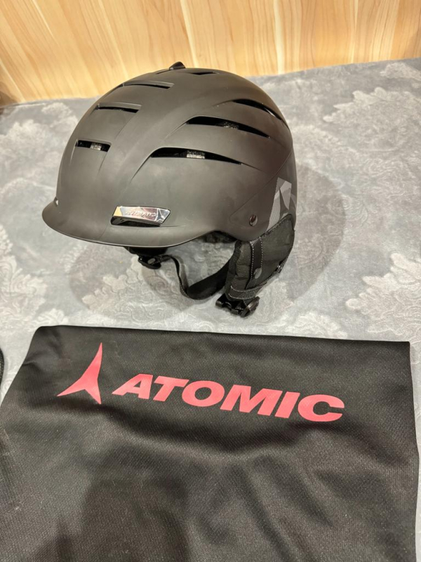 helma Atomic