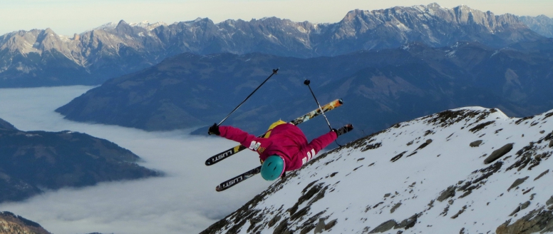 Akrobatická lyžařka Nikola Sudová zajela nejlepší výsledek od začátku roku 2013. V Calgary skončila pátá