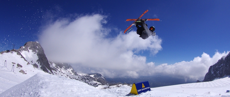 REPORTÁŽ: Akademie Freestyle lyžování byla na soustředění na Dachsteinu